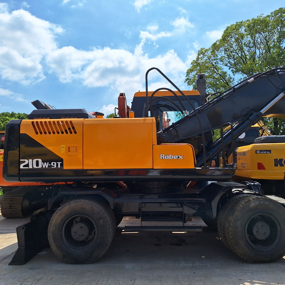 Hyundai 210w-9 wheel excavator - Mobilbagger: das Bild 3 Hyundai 210w-9 wheel excavator - Mobilbagger: das Bild 3