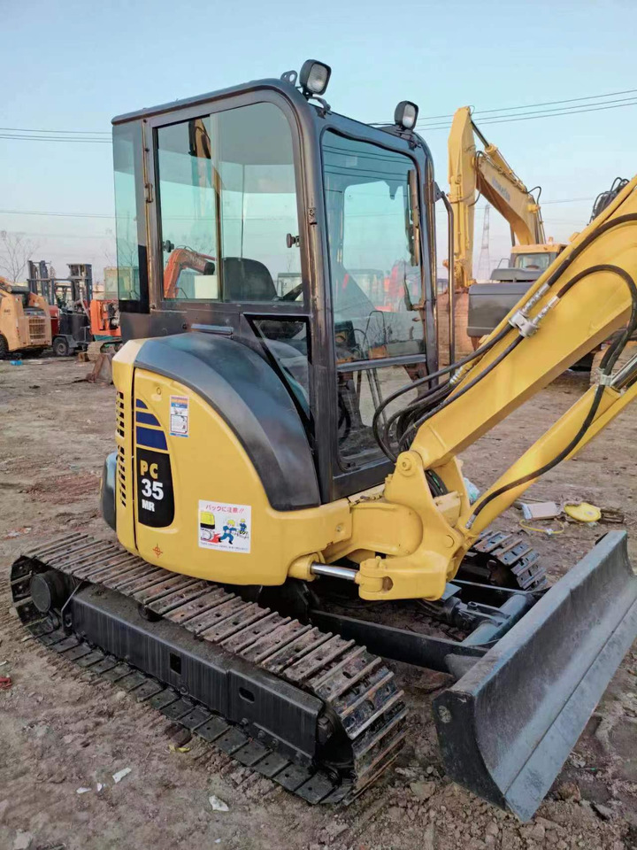 Komatsu PC35MR digger - Kettenbagger: das Bild 5 Komatsu PC35MR digger - Kettenbagger: das Bild 5