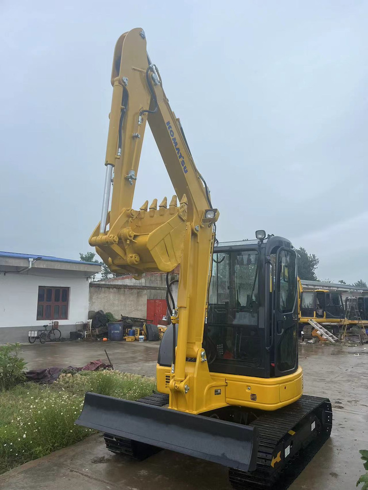 Komatsu PC55MR - Minibagger: das Bild 1 Komatsu PC55MR - Minibagger: das Bild 1
