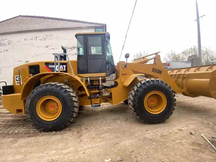 Second-hand loader Caterpillar CAT 950H Used Loader Sell used or second hand wheel loader - Radlader: das Bild 5 Second-hand loader Caterpillar CAT 950H Used Loader Sell used or second hand wheel loader - Radlader: das Bild 5