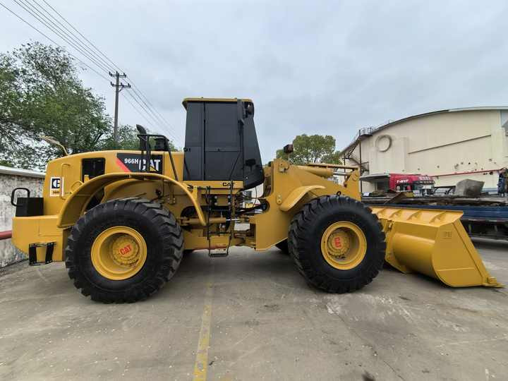 Used Cat 966H/966/950/950G/980 Wheel Loader Made in Japan Original Caterpillar wheel loaders FOR SALE - Radlader: das Bild 2 Used Cat 966H/966/950/950G/980 Wheel Loader Made in Japan Original Caterpillar wheel loaders FOR SALE - Radlader: das Bild 2