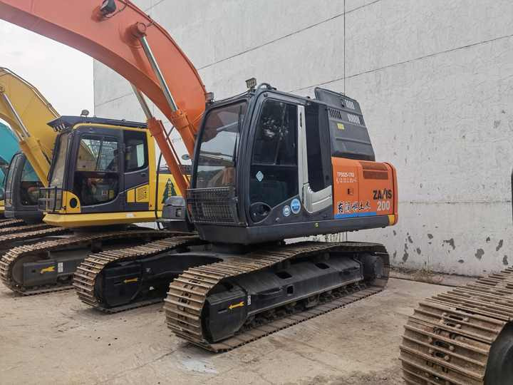 Used excavator zx200-3g Hitachi excavator ZX200-3 crawler excavator hitachi ZAXIS 200-3 cheap for sale - Bagger: das Bild 2 Used excavator zx200-3g Hitachi excavator ZX200-3 crawler excavator hitachi ZAXIS 200-3 cheap for sale - Bagger: das Bild 2