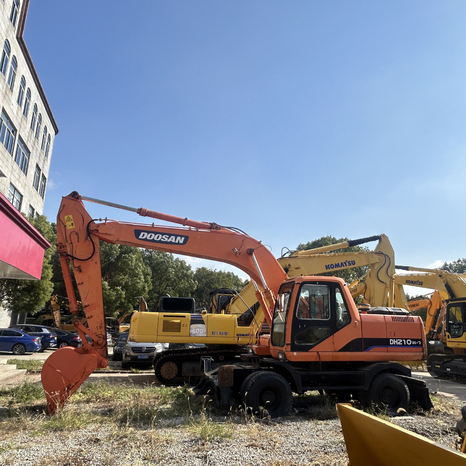Doosan Doosan dh210w-7 wheel excavator - Mobilbagger: das Bild 1 Doosan Doosan dh210w-7 wheel excavator - Mobilbagger: das Bild 1