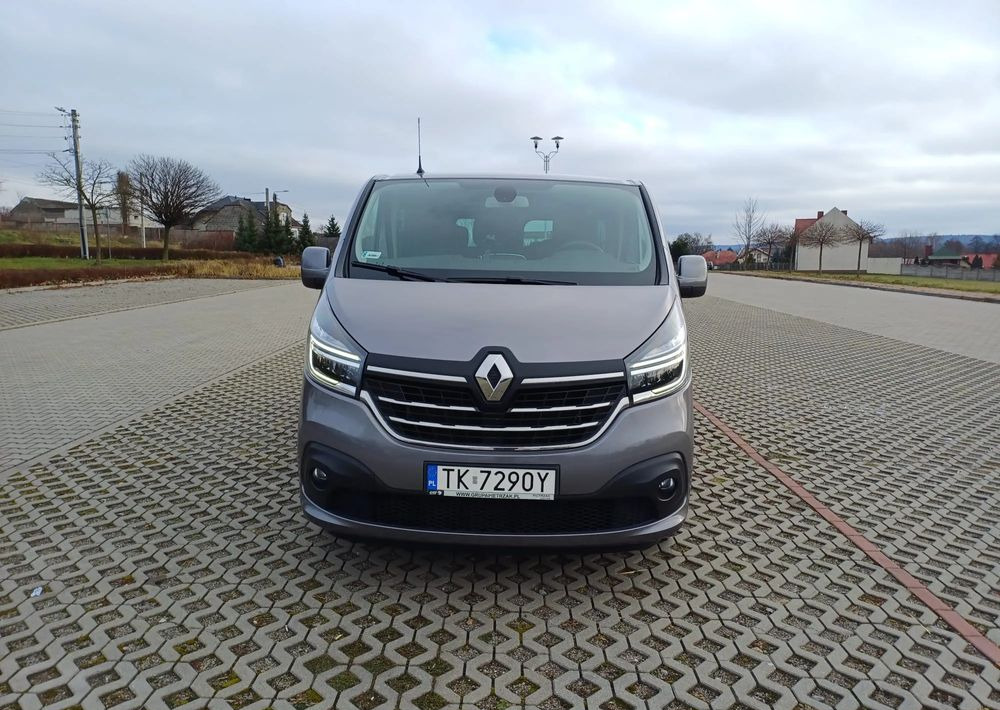 Renault Trafic 2.0 dCi Escapade EDC - Kleinbus, Personentransporter: das Bild 3 Renault Trafic 2.0 dCi Escapade EDC - Kleinbus, Personentransporter: das Bild 3