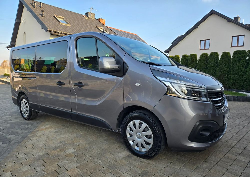 Renault Trafic Grand SpaceClass 2.0 dCi EDC - PKW: das Bild 4 Renault Trafic Grand SpaceClass 2.0 dCi EDC - PKW: das Bild 4