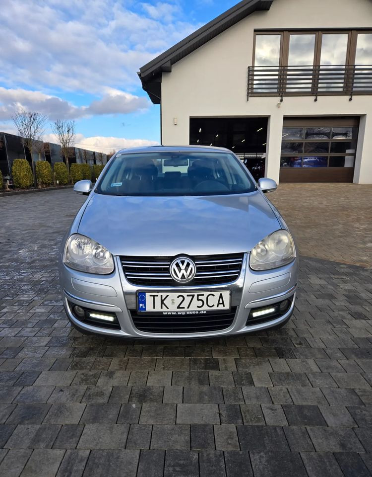 Volkswagen Jetta 2.0 TDI Sportline - Limousine: das Bild 1 Volkswagen Jetta 2.0 TDI Sportline - Limousine: das Bild 1