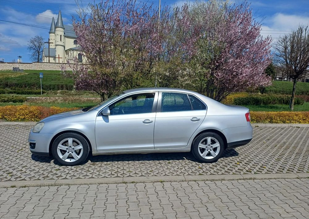 Volkswagen Jetta - Limousine: das Bild 3 Volkswagen Jetta - Limousine: das Bild 3