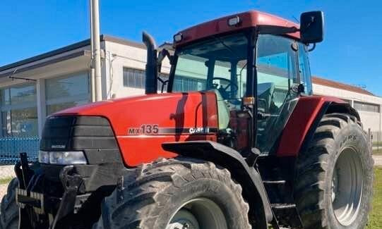 Trattore Case IH Maxxum MX135 - Traktor: das Bild 1 Trattore Case IH Maxxum MX135 - Traktor: das Bild 1