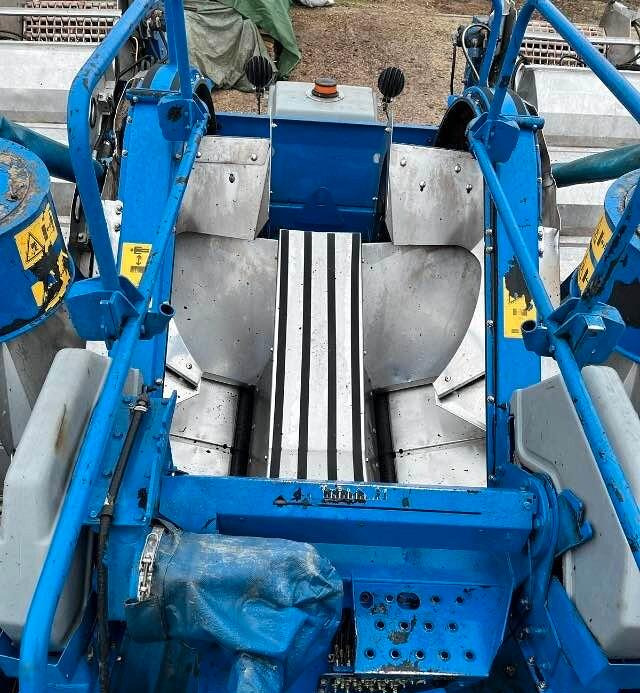 Vendemmiatrice Braud VL 6060 - Traubenvollernter: das Bild 4 Vendemmiatrice Braud VL 6060 - Traubenvollernter: das Bild 4