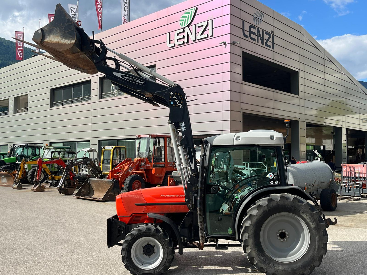 SAME FRUTTETO S 100 – CARICATORE - Traktor: das Bild 2 SAME FRUTTETO S 100 – CARICATORE - Traktor: das Bild 2