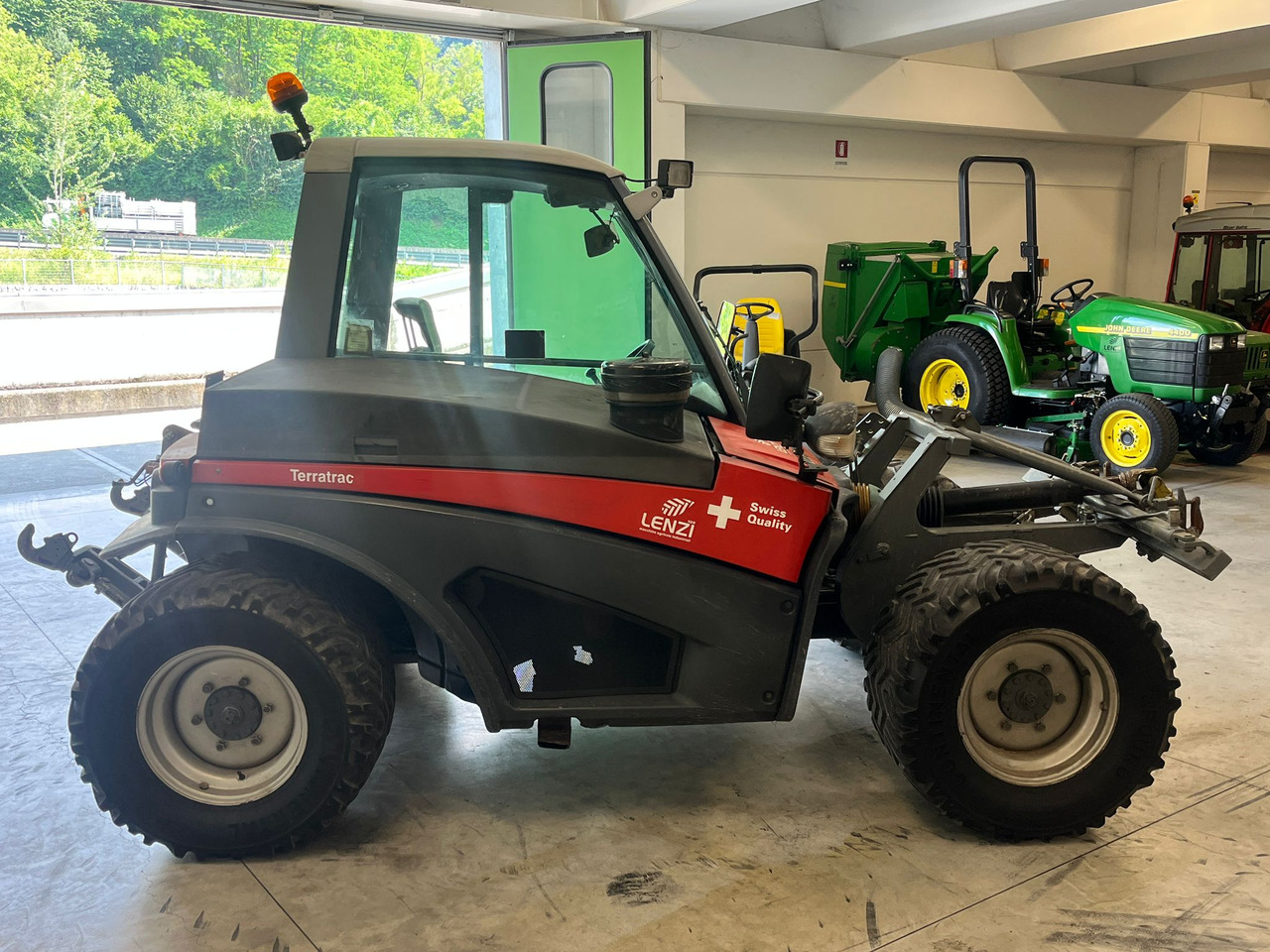 TRATTORE AEBI TT 270 - Traktor: das Bild 5 TRATTORE AEBI TT 270 - Traktor: das Bild 5