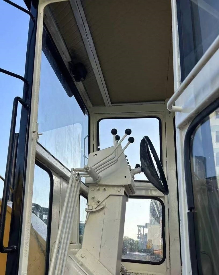 CAT 140 K - Grader: das Bild 3 CAT 140 K - Grader: das Bild 3