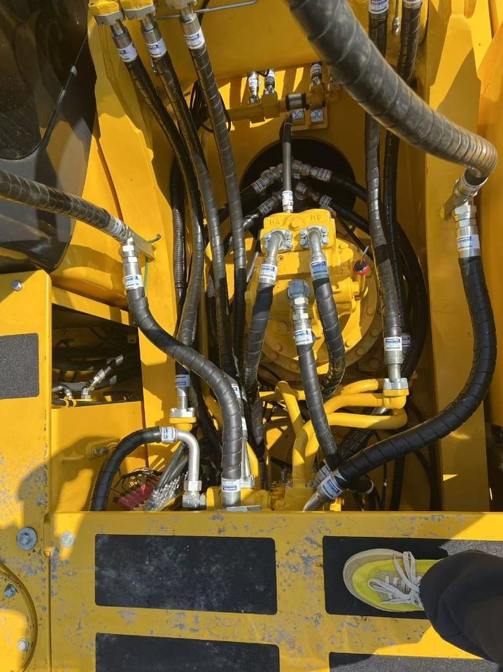 Komatsu PC 300 - Kettenbagger: das Bild 5 Komatsu PC 300 - Kettenbagger: das Bild 5