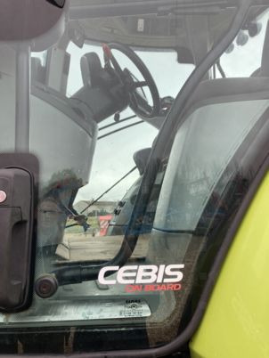 Claas AXION 820 CEBIS - Traktor: das Bild 4 Claas AXION 820 CEBIS - Traktor: das Bild 4
