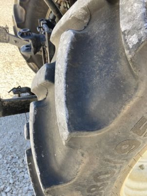 Traktor New Holland T5.95: das Bild 6
