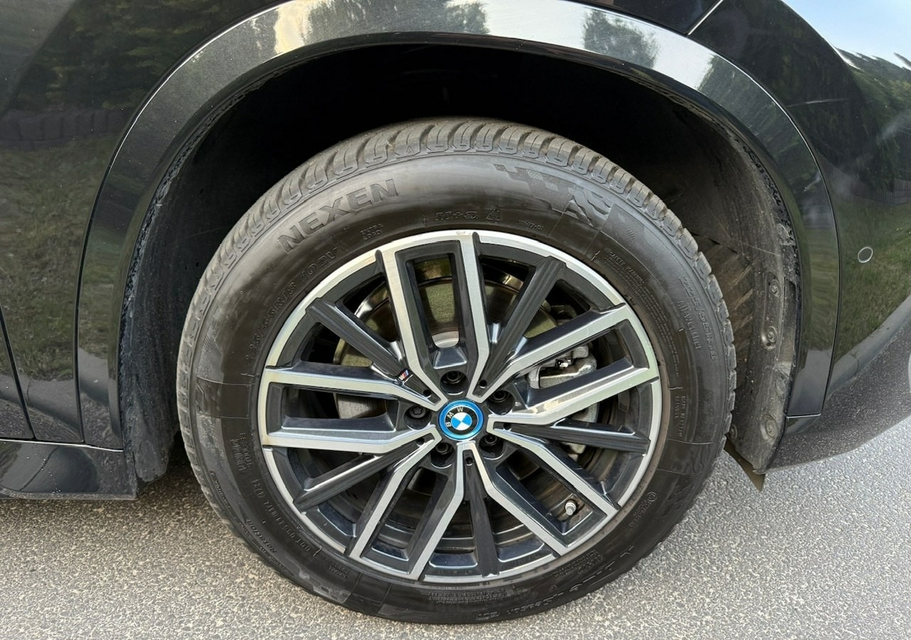 SUV/ Geländewagen BMW X1 iX1 iX1 xDrive30 313KM M-Sport H/K Panorama AdaptiveLed Masaże Kam360: das Bild 7