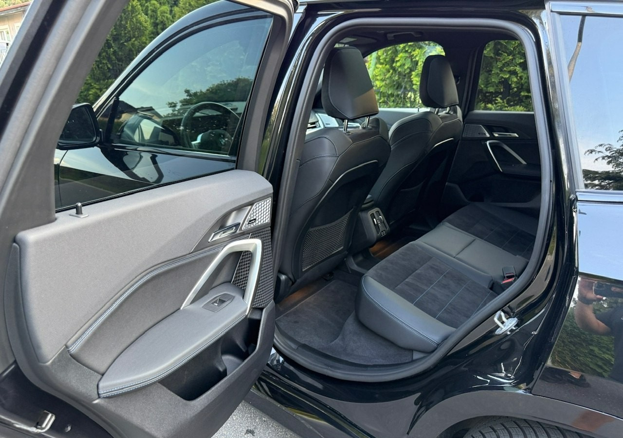 SUV/ Geländewagen BMW X1 iX1 iX1 xDrive30 313KM M-Sport H/K Panorama AdaptiveLed Masaże Kam360: das Bild 20