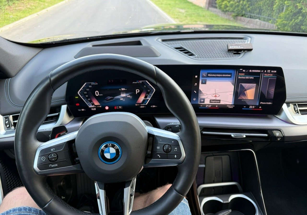 SUV/ Geländewagen BMW X1 iX1 iX1 xDrive30 313KM M-Sport H/K Panorama AdaptiveLed Masaże Kam360: das Bild 13