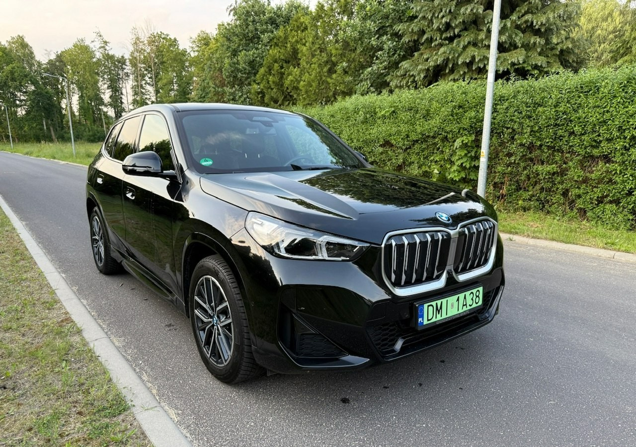 SUV/ Geländewagen BMW X1 iX1 iX1 xDrive30 313KM M-Sport H/K Panorama AdaptiveLed Masaże Kam360: das Bild 6