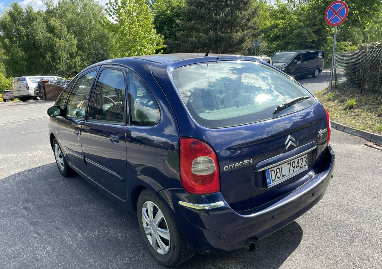 Citroen Xsara Picasso Citroen Xsara Picasso 1.6HDI-110KM Klima tempomat 2006 - PKW: das Bild 4 Citroen Xsara Picasso Citroen Xsara Picasso 1.6HDI-110KM Klima tempomat 2006 - PKW: das Bild 4