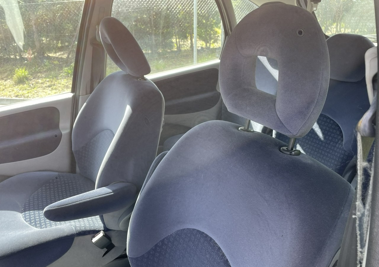 PKW Citroen Xsara Picasso Citroen Xsara Picasso 1.6HDI-110KM Klima tempomat 2006: das Bild 9 PKW Citroen Xsara Picasso Citroen Xsara Picasso 1.6HDI-110KM Klima tempomat 2006: das Bild 9