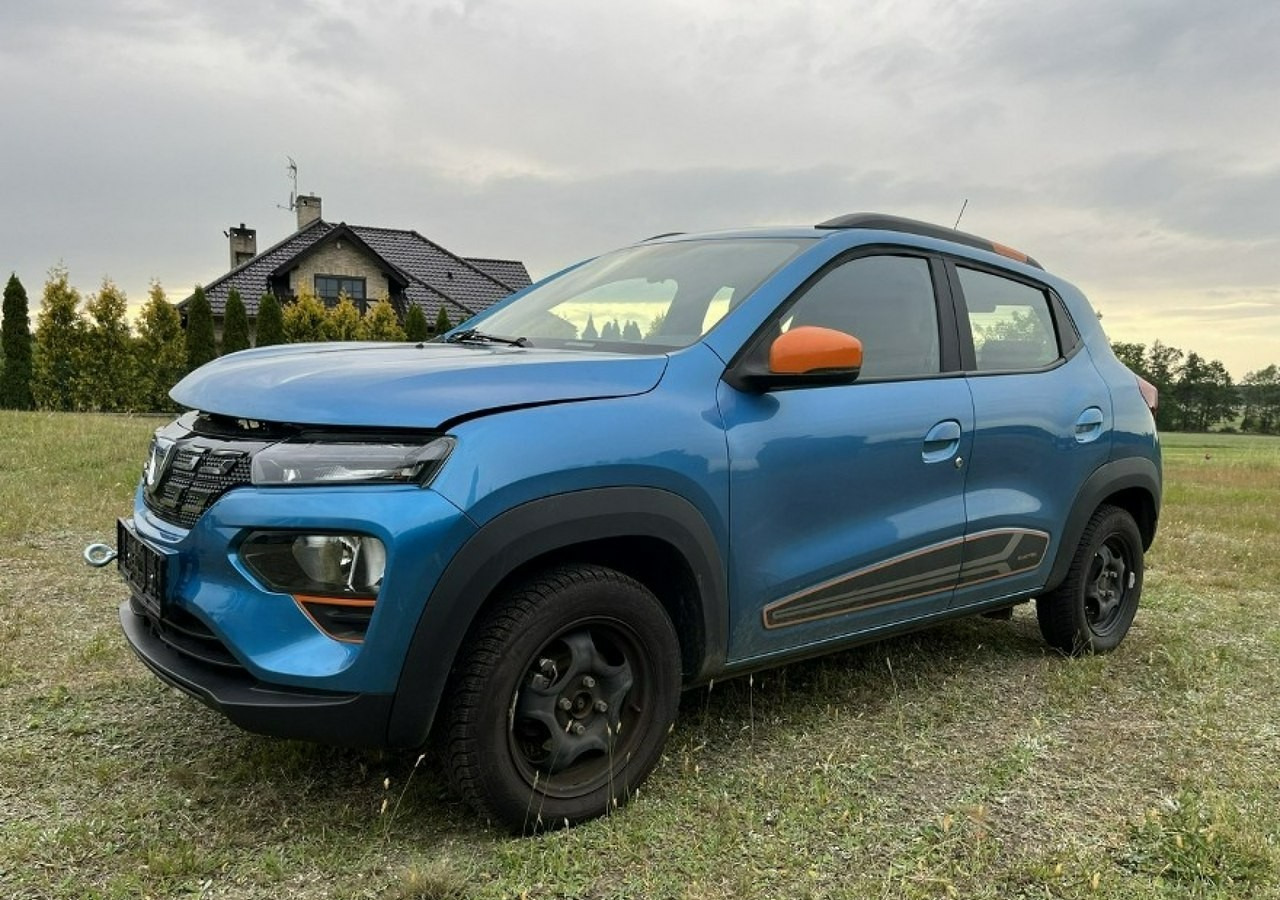 Dacia Spring Spring 45KM 100% Electric 230-315KM Zasięgu 2022 Bogate wyposażenie - Schrägheck: das Bild 1 Dacia Spring Spring 45KM 100% Electric 230-315KM Zasięgu 2022 Bogate wyposażenie - Schrägheck: das Bild 1