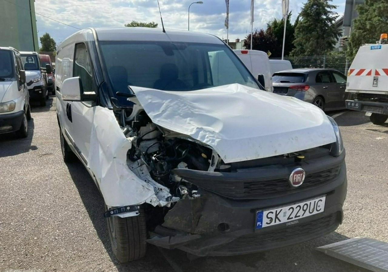 Fiat Doblo Fiat Doblo MAXI 1,6 jtd ECO Flex 105KM Klima 2021 - Kastenwagen: das Bild 2 Fiat Doblo Fiat Doblo MAXI 1,6 jtd ECO Flex 105KM Klima 2021 - Kastenwagen: das Bild 2