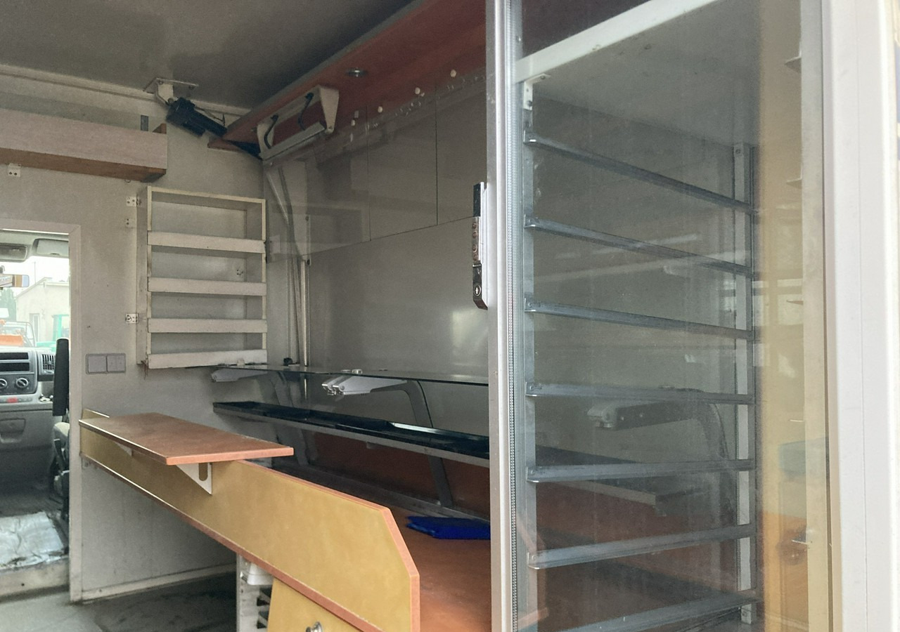 Fiat Ducato Autosklep pieczywa sklep Bar Gastronomiczny Food Truck Foodtruck 200 - Verkaufsfahrzeug: das Bild 4 Fiat Ducato Autosklep pieczywa sklep Bar Gastronomiczny Food Truck Foodtruck 200 - Verkaufsfahrzeug: das Bild 4