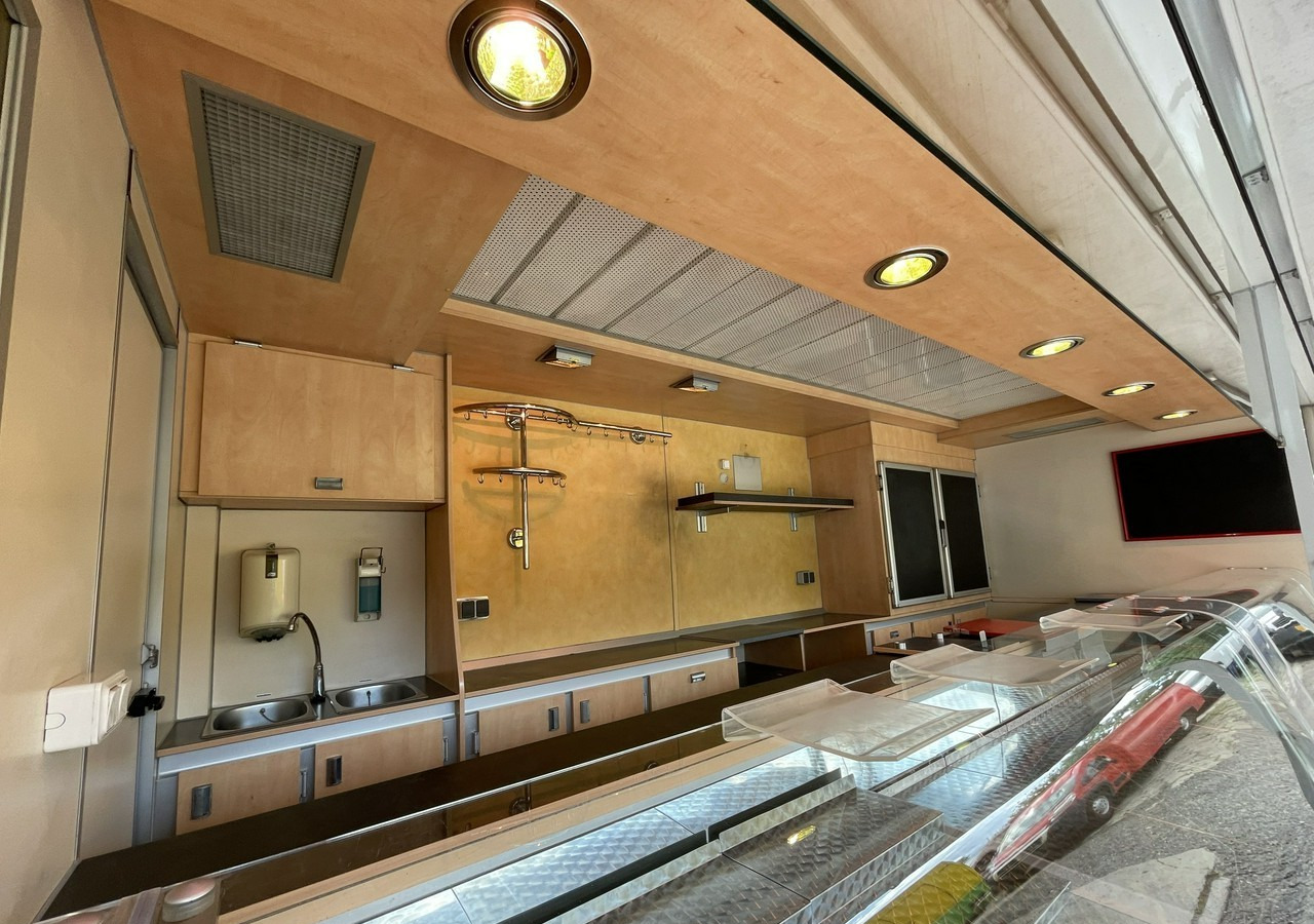 Fiat Ducato Ducat Autosklep wędlin Gastronomiczny Food Truck Foodtruck SklepBORC - Verkaufsfahrzeug: das Bild 5 Fiat Ducato Ducat Autosklep wędlin Gastronomiczny Food Truck Foodtruck SklepBORC - Verkaufsfahrzeug: das Bild 5