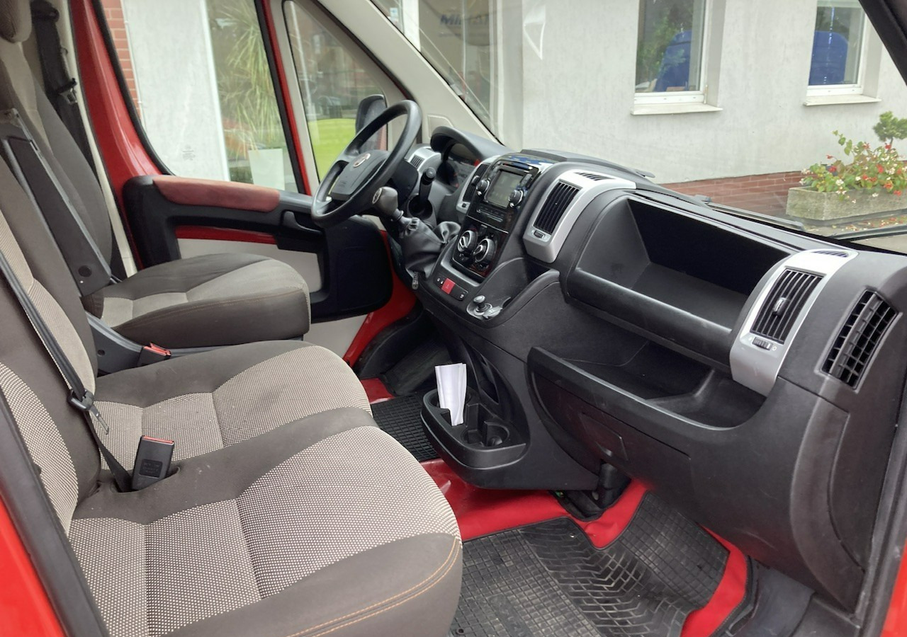 Fiat Ducato Ducato 3.0 CNG+benzyna Klima Navi Kamera 2017 - Kastenwagen: das Bild 3 Fiat Ducato Ducato 3.0 CNG+benzyna Klima Navi Kamera 2017 - Kastenwagen: das Bild 3