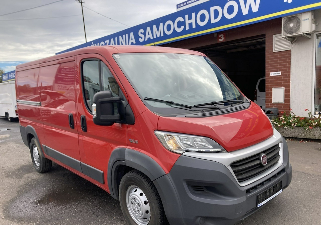 Fiat Ducato Ducato 3.0 CNG+benzyna Klima Navi Kamera 2017 - Kastenwagen: das Bild 2 Fiat Ducato Ducato 3.0 CNG+benzyna Klima Navi Kamera 2017 - Kastenwagen: das Bild 2