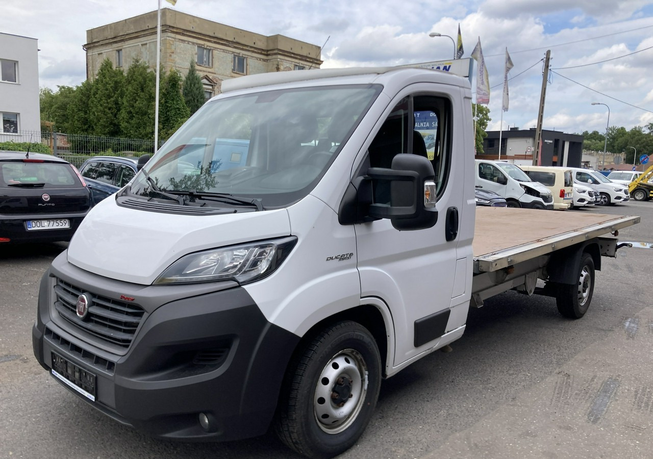 Fiat Ducato FIAT Ducato Max 2,3-180KM Skrzynia Rama Klima Navi 2021 - Pritsche Transporter: das Bild 1 Fiat Ducato FIAT Ducato Max 2,3-180KM Skrzynia Rama Klima Navi 2021 - Pritsche Transporter: das Bild 1