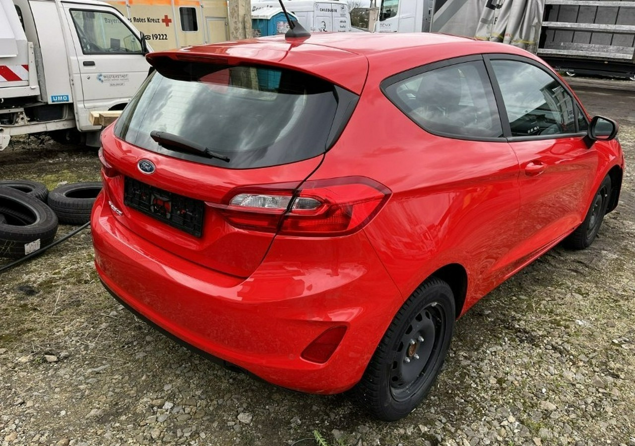 Ford Fiesta IX LIFT 1.1 Benzyna 75KM Klima Carplay Pakiet Winter Cool&Connect 2021 - Schrägheck: das Bild 2 Ford Fiesta IX LIFT 1.1 Benzyna 75KM Klima Carplay Pakiet Winter Cool&Connect 2021 - Schrägheck: das Bild 2