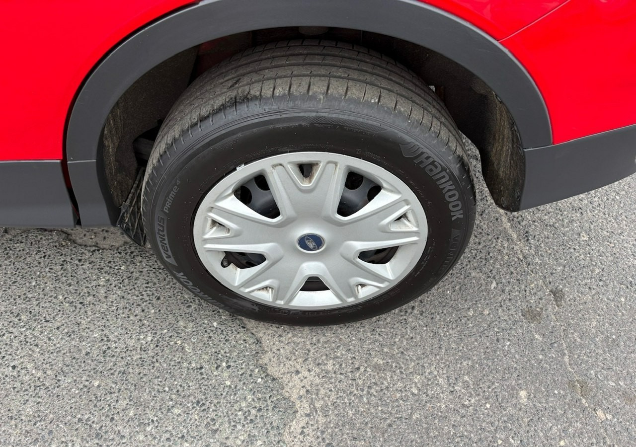 SUV/ Geländewagen Ford Kuga II Ford Kuga 1.5 Ecoboost 150KM Trend 131180km Model 2016: das Bild 9
