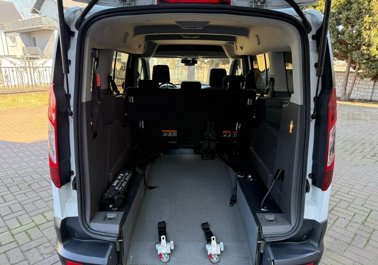 Ford Tourneo Connect II Connect dla niepełnosprawnych Rampa Inwalida Bogate wersja PFRON 20 - PKW: das Bild 3 Ford Tourneo Connect II Connect dla niepełnosprawnych Rampa Inwalida Bogate wersja PFRON 20 - PKW: das Bild 3