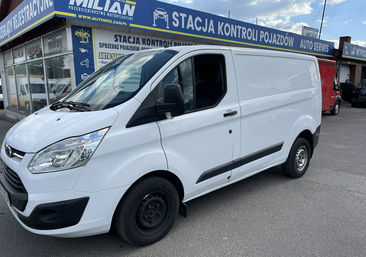 Ford Transit Transit Custom Transit Custom 2.0 Klima 153tkm Model 2018 - Kastenwagen: das Bild 3 Ford Transit Transit Custom Transit Custom 2.0 Klima 153tkm Model 2018 - Kastenwagen: das Bild 3