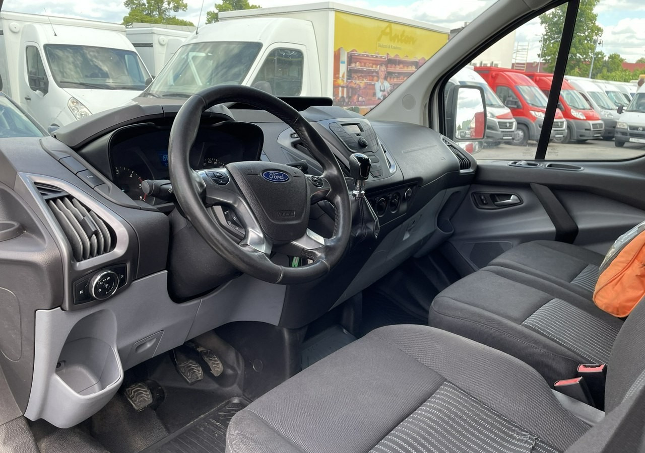 Ford Transit Transit Custom Transit Custom 2.0 Klima 153tkm Model 2018 - Kastenwagen: das Bild 2 Ford Transit Transit Custom Transit Custom 2.0 Klima 153tkm Model 2018 - Kastenwagen: das Bild 2