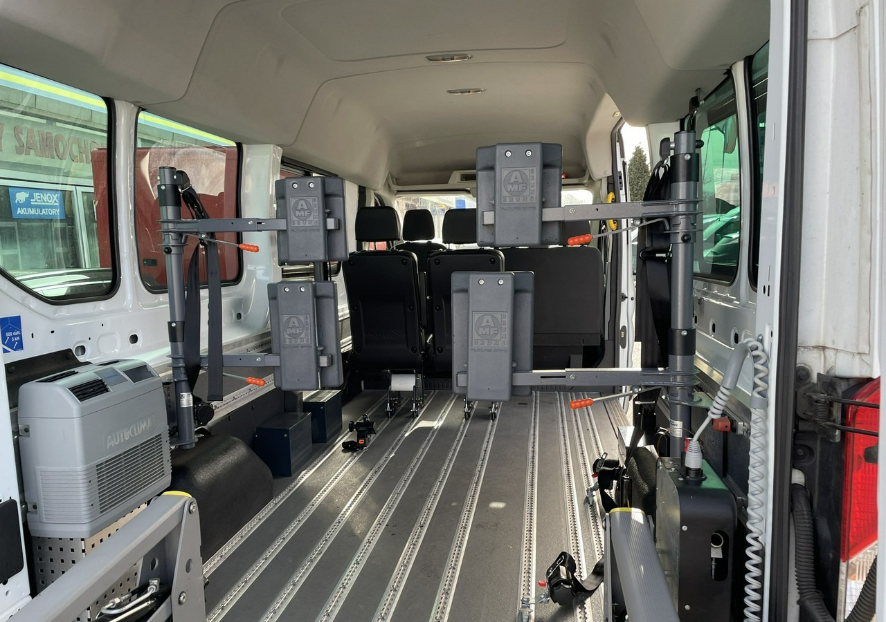 Ford Transit VIII Transit do przewozu Niepełnosprawnych 2 Wózki inwalida rampa 2017 - PKW: das Bild 5 Ford Transit VIII Transit do przewozu Niepełnosprawnych 2 Wózki inwalida rampa 2017 - PKW: das Bild 5