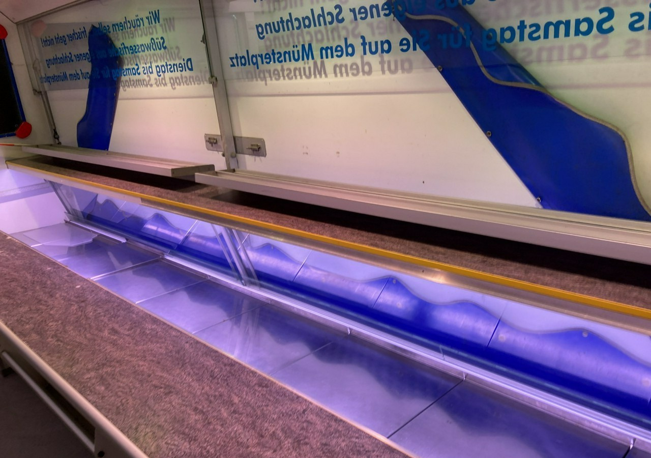 Inna Inny Autosklep wędlin Gastronomiczna food truck foodtruck sklep Klima199 - Verkaufsanhänger: das Bild 5 Inna Inny Autosklep wędlin Gastronomiczna food truck foodtruck sklep Klima199 - Verkaufsanhänger: das Bild 5