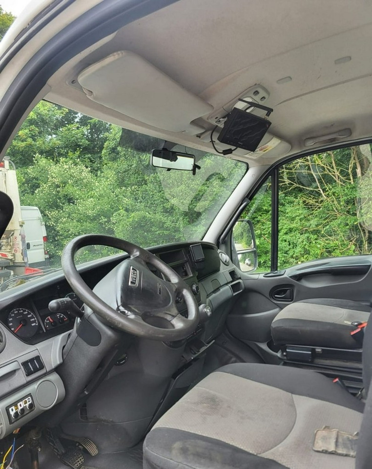 Iveco Inny Iveco Iveco 70C15 Wywrotka 3-strony Doka Dokka 6-osob 2013 - Kipper Transporter: das Bild 5 Iveco Inny Iveco Iveco 70C15 Wywrotka 3-strony Doka Dokka 6-osob 2013 - Kipper Transporter: das Bild 5
