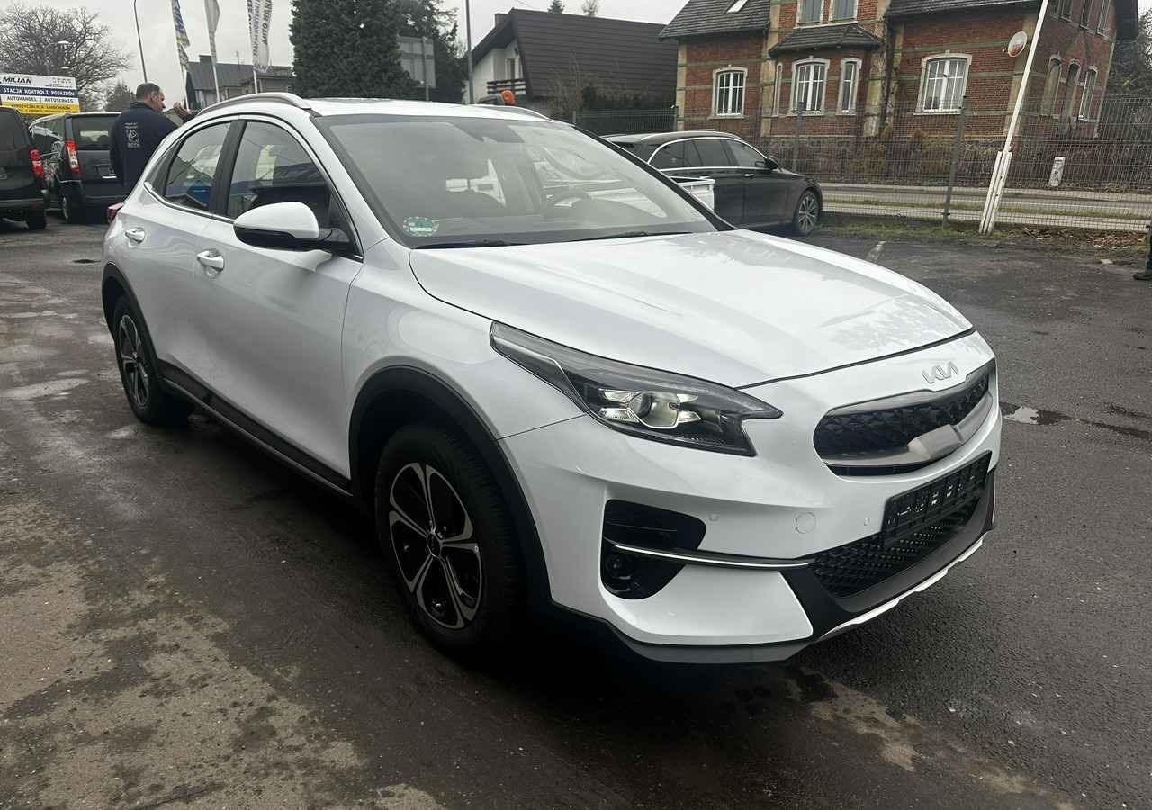 Kia Xceed 1.6 GDI Hybryda Plug-in 50 km na prądzie 2022 - Schrägheck: das Bild 1 Kia Xceed 1.6 GDI Hybryda Plug-in 50 km na prądzie 2022 - Schrägheck: das Bild 1