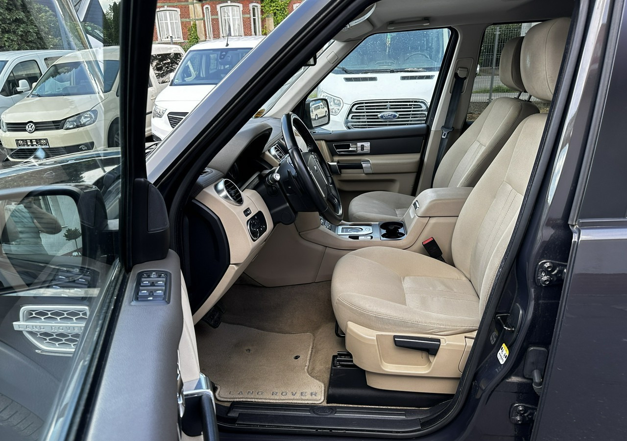 Land Rover Discovery IV Discovery IV 3.0SD V6 HSE Bogate Wyposażenie 2013 - SUV/ Geländewagen: das Bild 5 Land Rover Discovery IV Discovery IV 3.0SD V6 HSE Bogate Wyposażenie 2013 - SUV/ Geländewagen: das Bild 5