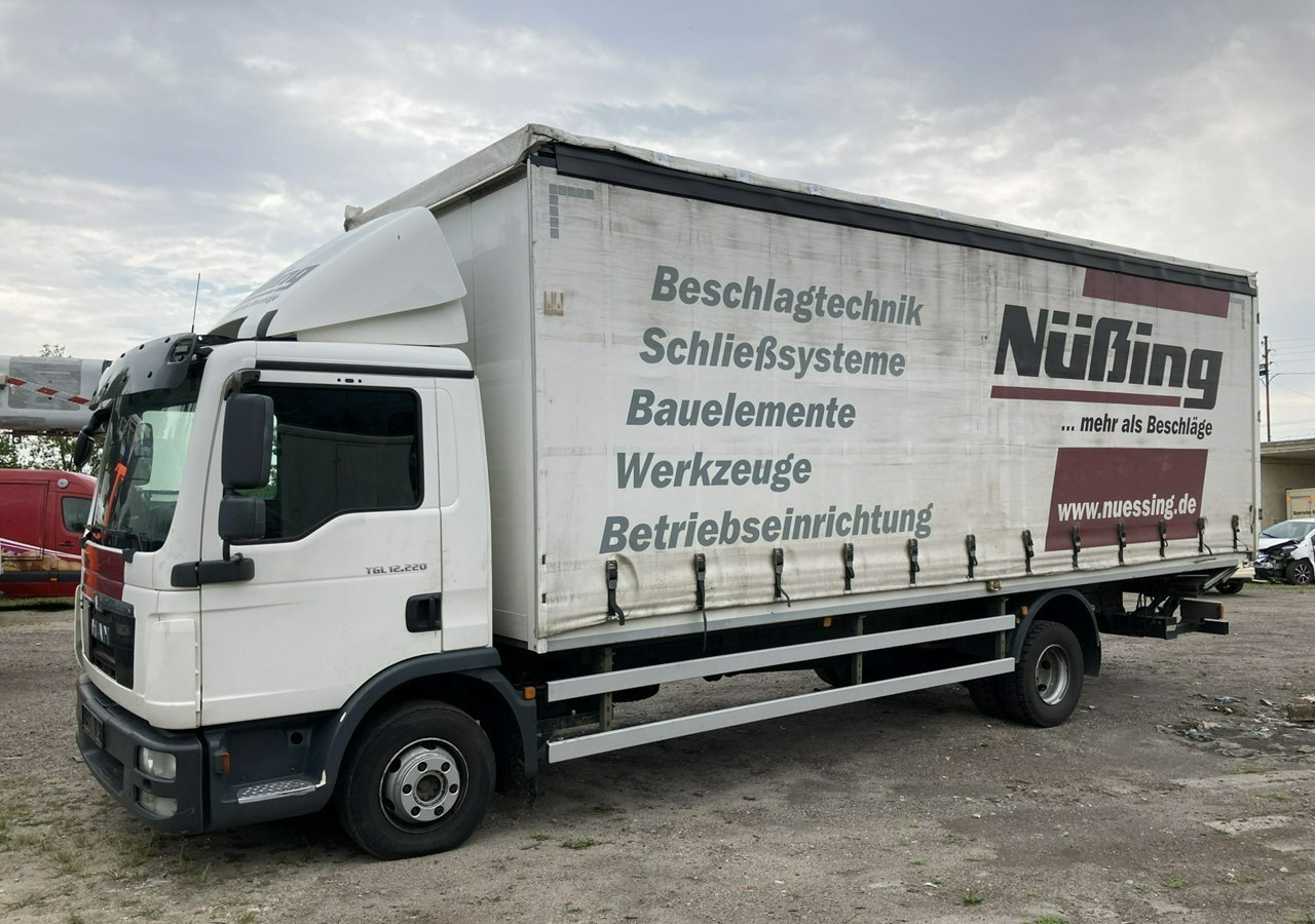 MAN Inny MAN MAN TGL 12.220 Skrzynia firana Plandeka hydro klapa 2014 - Planen Transporter: das Bild 4 MAN Inny MAN MAN TGL 12.220 Skrzynia firana Plandeka hydro klapa 2014 - Planen Transporter: das Bild 4