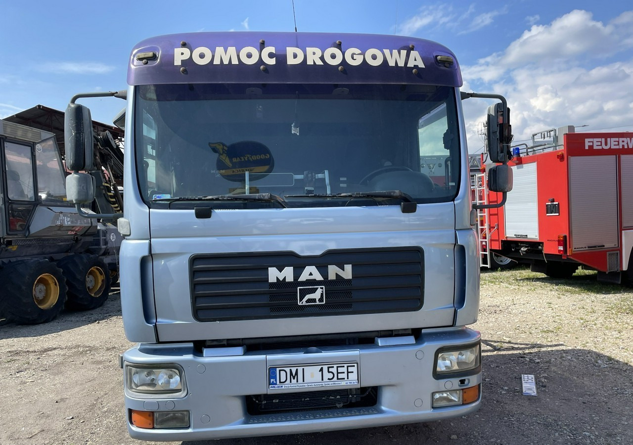 MAN Inny MAN MAN TGL 8.210 Pomoc drogowa Autolaweta na 2 Auta 2005 - Abschleppwagen: das Bild 3 MAN Inny MAN MAN TGL 8.210 Pomoc drogowa Autolaweta na 2 Auta 2005 - Abschleppwagen: das Bild 3