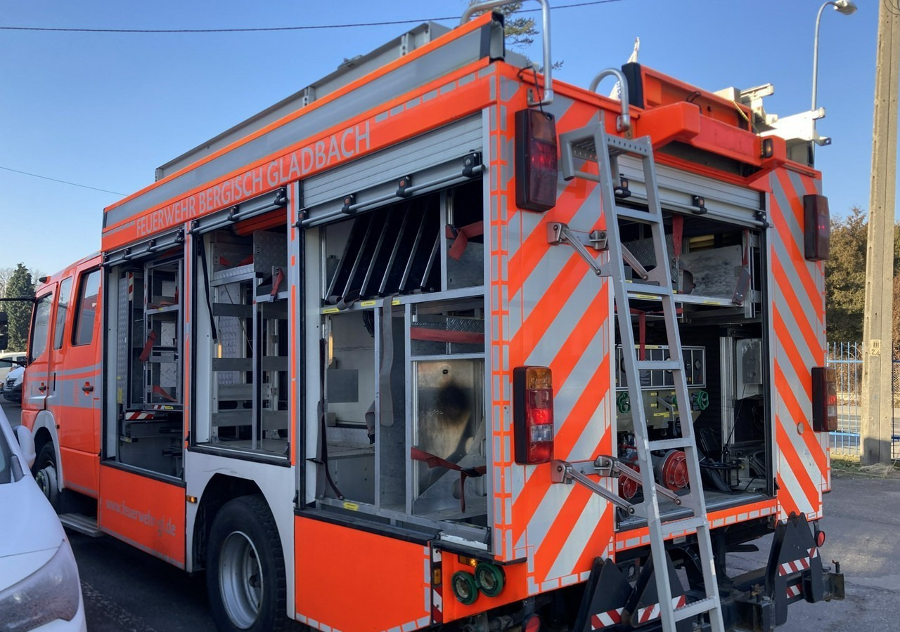Mercedes-Benz Atego Atego15-280 Straż Pożarna Gaśnicza Ziegler 2020L wody 210L piany 20 - Feuerwehrfahrzeug: das Bild 5 Mercedes-Benz Atego Atego15-280 Straż Pożarna Gaśnicza Ziegler 2020L wody 210L piany 20 - Feuerwehrfahrzeug: das Bild 5