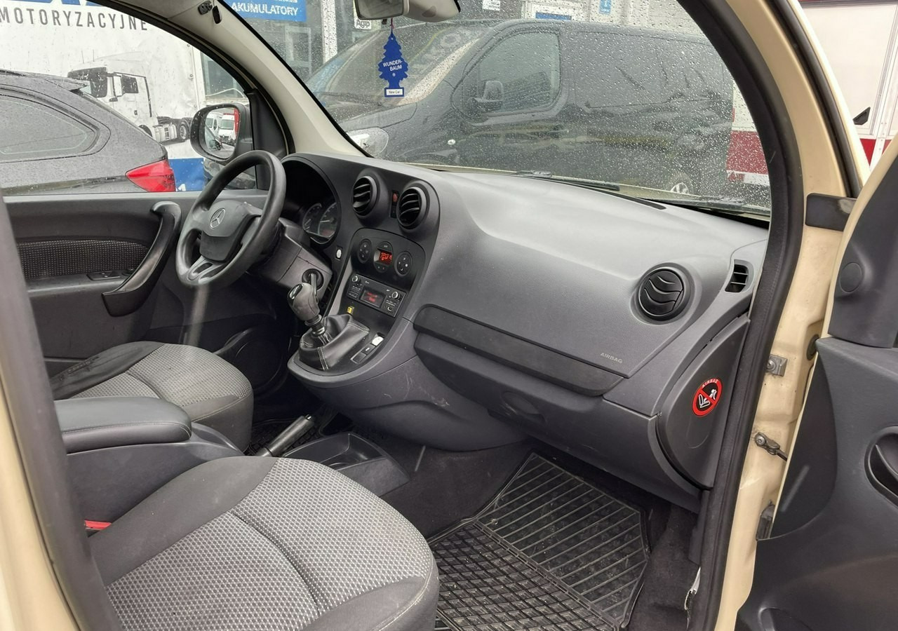 Mercedes-Benz Citan Citan Tourer Mercedes Citan 6-osob przewozu Niepełnosprawnych inwalida - Kombi: das Bild 3 Mercedes-Benz Citan Citan Tourer Mercedes Citan 6-osob przewozu Niepełnosprawnych inwalida - Kombi: das Bild 3