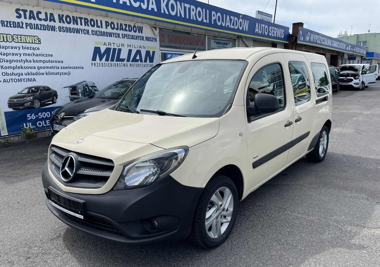 Mercedes-Benz Citan Citan Tourer Mercedes Citan 7-osob przewozu Niepełnosprawnych inwalida - PKW: das Bild 4 Mercedes-Benz Citan Citan Tourer Mercedes Citan 7-osob przewozu Niepełnosprawnych inwalida - PKW: das Bild 4