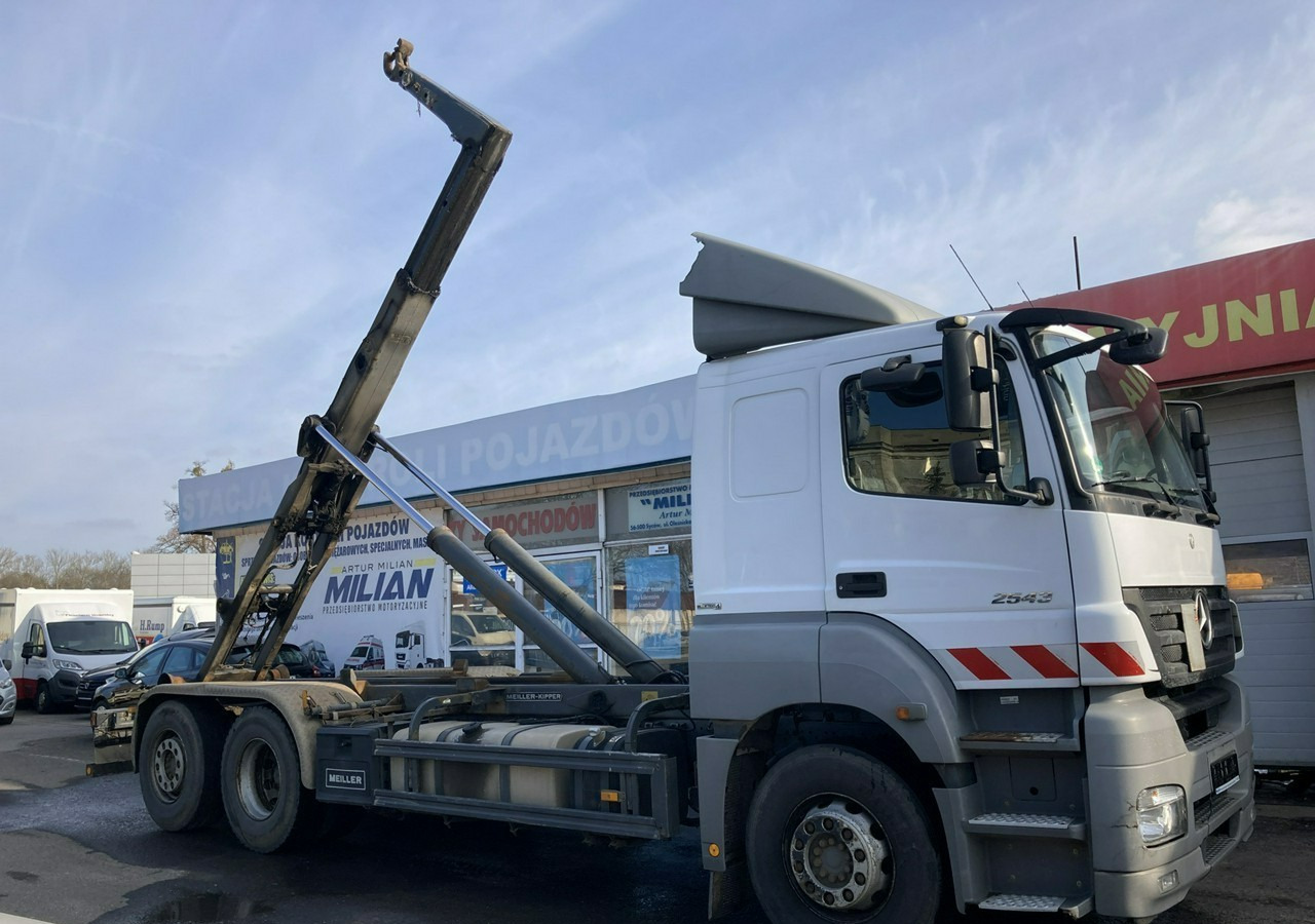 Mercedes-Benz Inny Mercedes-Benz Mercedes Axor 2543 Hakowiec bramowiec MEILLER-KIPPER Model 2009 - Abrollkipper: das Bild 1 Mercedes-Benz Inny Mercedes-Benz Mercedes Axor 2543 Hakowiec bramowiec MEILLER-KIPPER Model 2009 - Abrollkipper: das Bild 1
