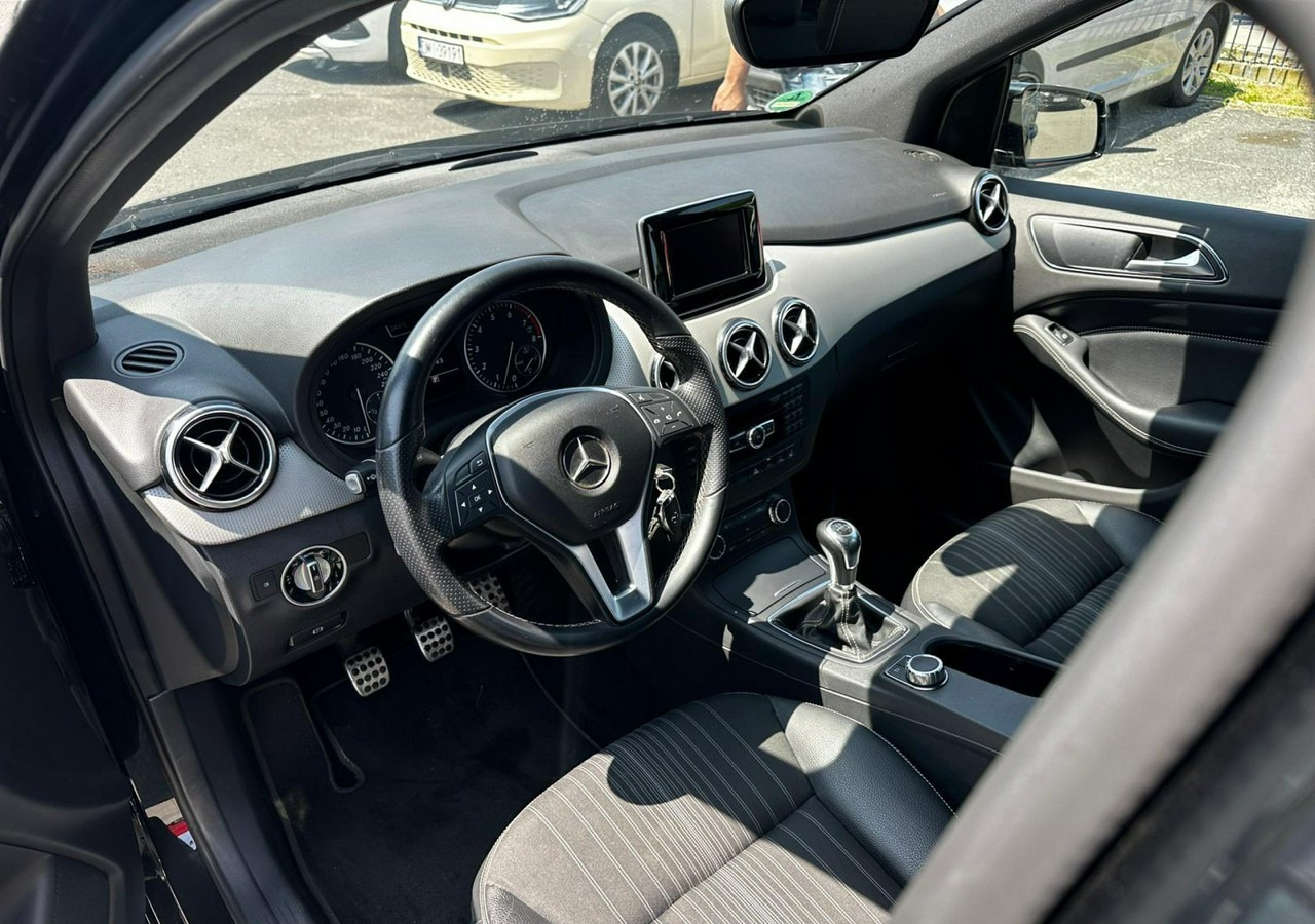 Mercedes-Benz Klasa B W246 Mercedes B-Klasa 1.6-122KM Bogate wyposażenie 127tkm 2013r - PKW: das Bild 5 Mercedes-Benz Klasa B W246 Mercedes B-Klasa 1.6-122KM Bogate wyposażenie 127tkm 2013r - PKW: das Bild 5