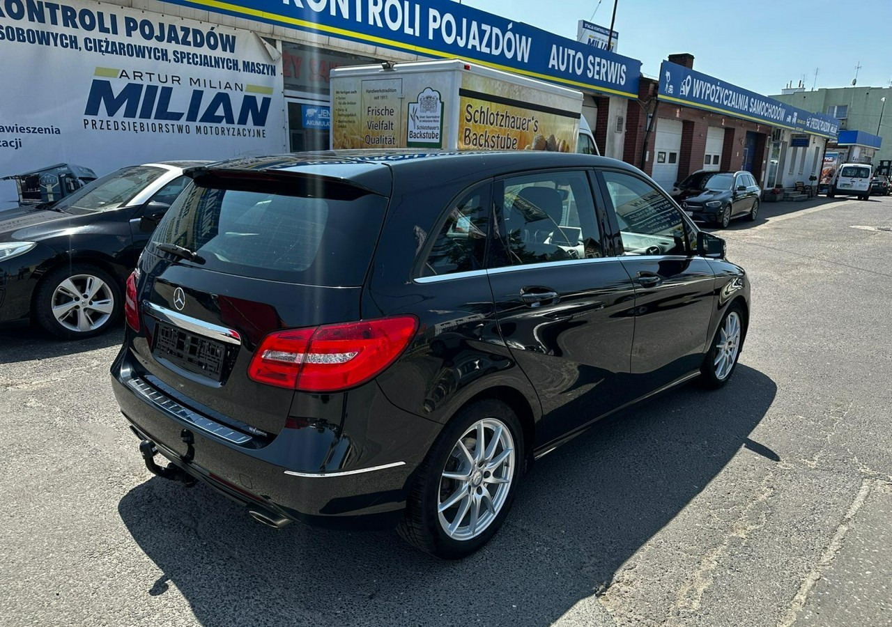 Mercedes-Benz Klasa B W246 Mercedes B-Klasa 1.6-122KM Bogate wyposażenie 127tkm 2013r - PKW: das Bild 2 Mercedes-Benz Klasa B W246 Mercedes B-Klasa 1.6-122KM Bogate wyposażenie 127tkm 2013r - PKW: das Bild 2